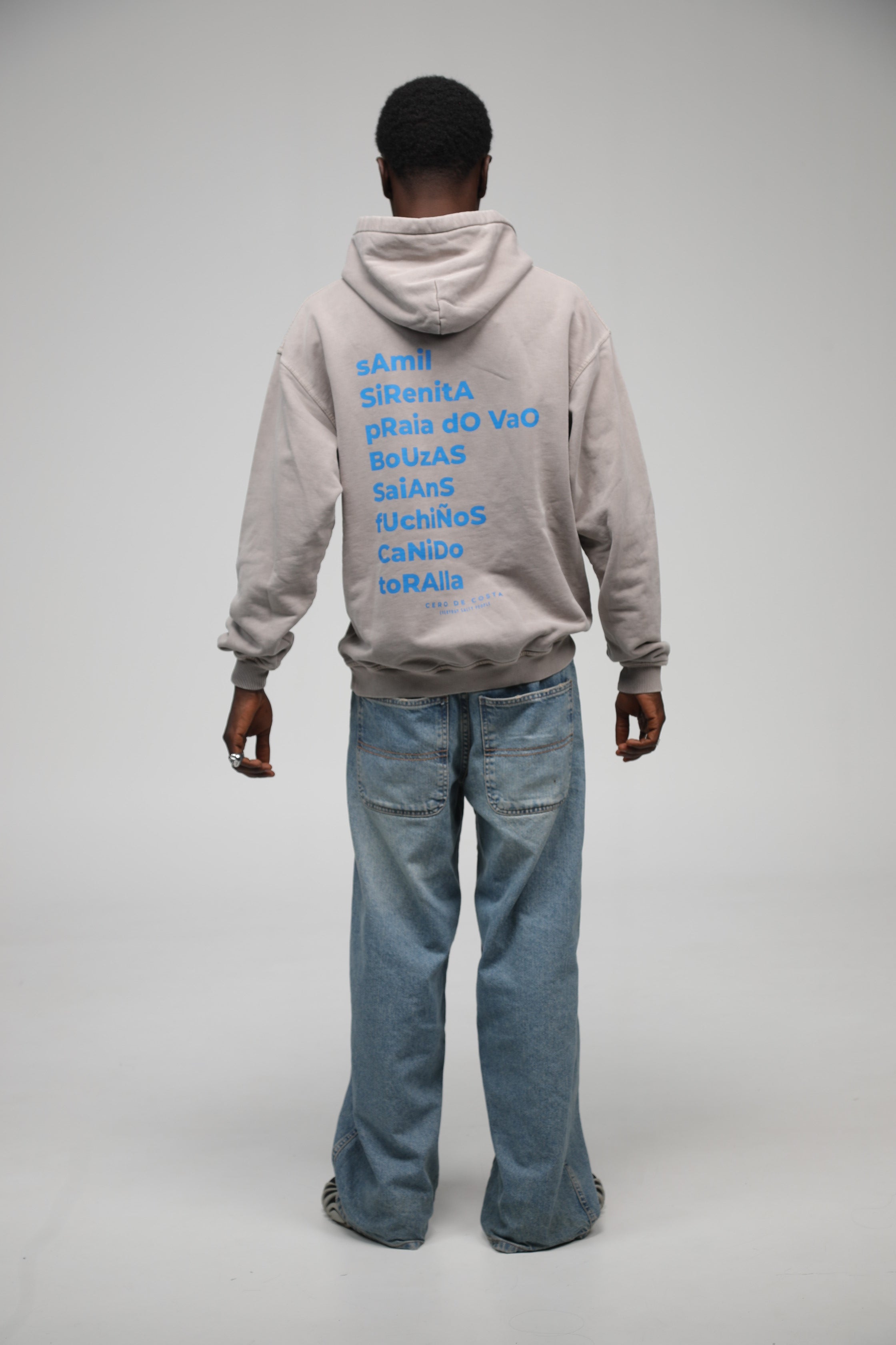 SUDADERA GRIS/AZUL "VIGO" CON CAPUCHA